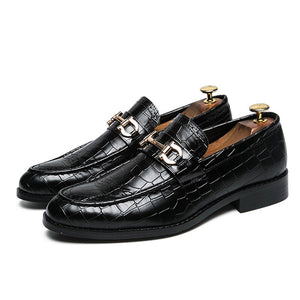 Bullock Men's Shoes Large Size Men's Leather Pattern Shoes Increased Business Dress Casual Shoes Men's Embossed Leather Shoes