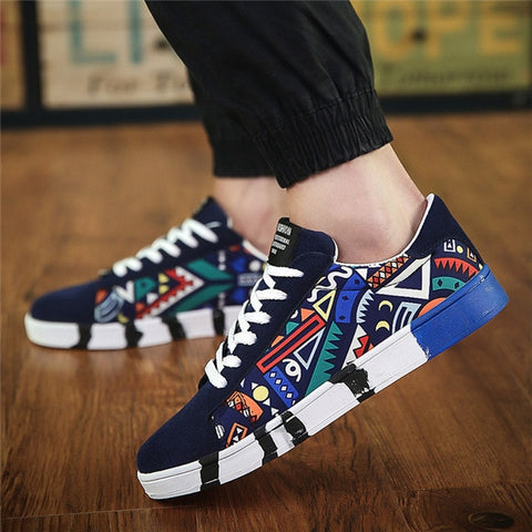 Image of Men Casual Canvas Shoes Fashion Print Sneakers Summer Trainers Leisure Shoes Men's Flats Slip Shoes Chaussures pour hommes